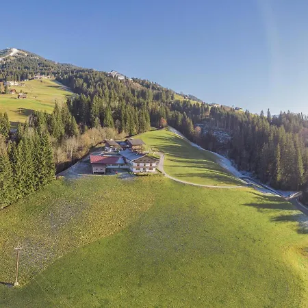 Glonersbuehelhof 1 *