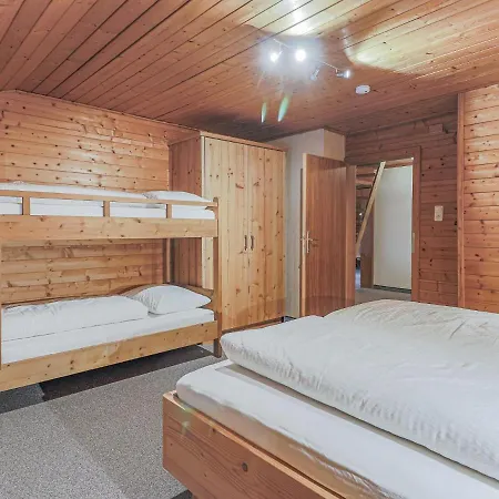 Glonersbuehelhof 1 *